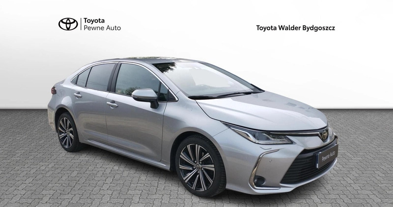 Toyota Corolla cena 97900 przebieg: 27192, rok produkcji 2022 z Suraż małe 379